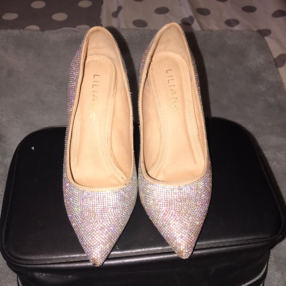 Bedazzled heels size 7